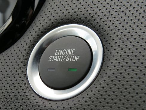 New 2025 Cadillac XT6 Luxury image 23