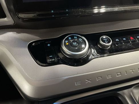 New 2026 Ford Expedition Active AWD/4WD image 25