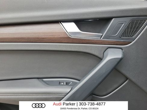 Used 2023 Audi Q5 2.0T Premium Plus w/ Premium Plus Package AWD/4WD image 10