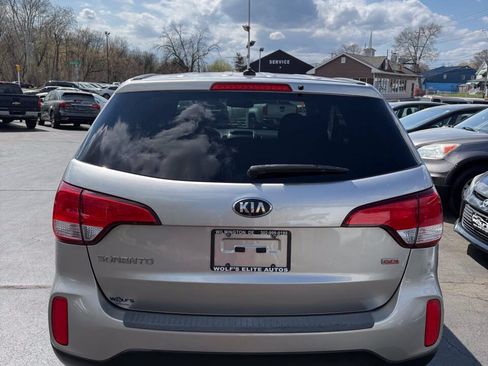 Used 2014 Kia Sorento LX AWD/4WD image 7