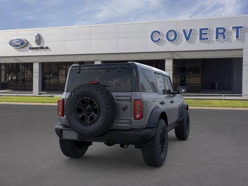 New 2025 Ford Bronco Badlands image 8