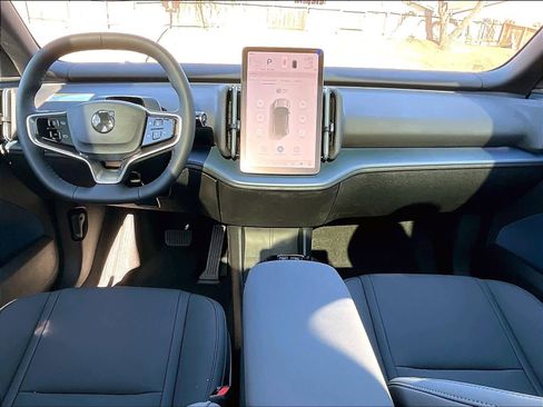 New 2026 Volvo EX30 Cross Country Ultra w/ Protection Package Premier AWD/4WD image 7