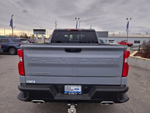 Used 2024 Chevrolet Silverado 1500 LT Trail Boss w/ Convenience Package II image 4