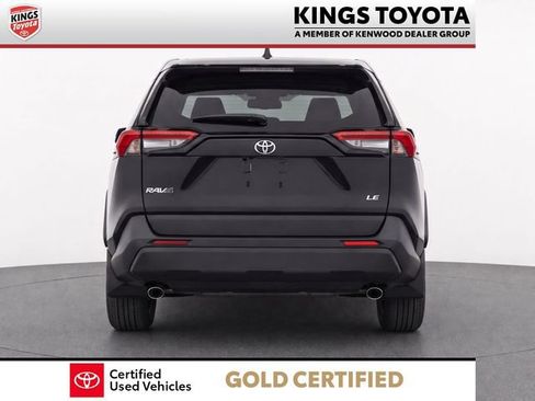 Used 2023 Toyota RAV4 LE FWD image 7