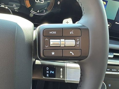New 2026 Hyundai Santa Fe SEL FWD image 32