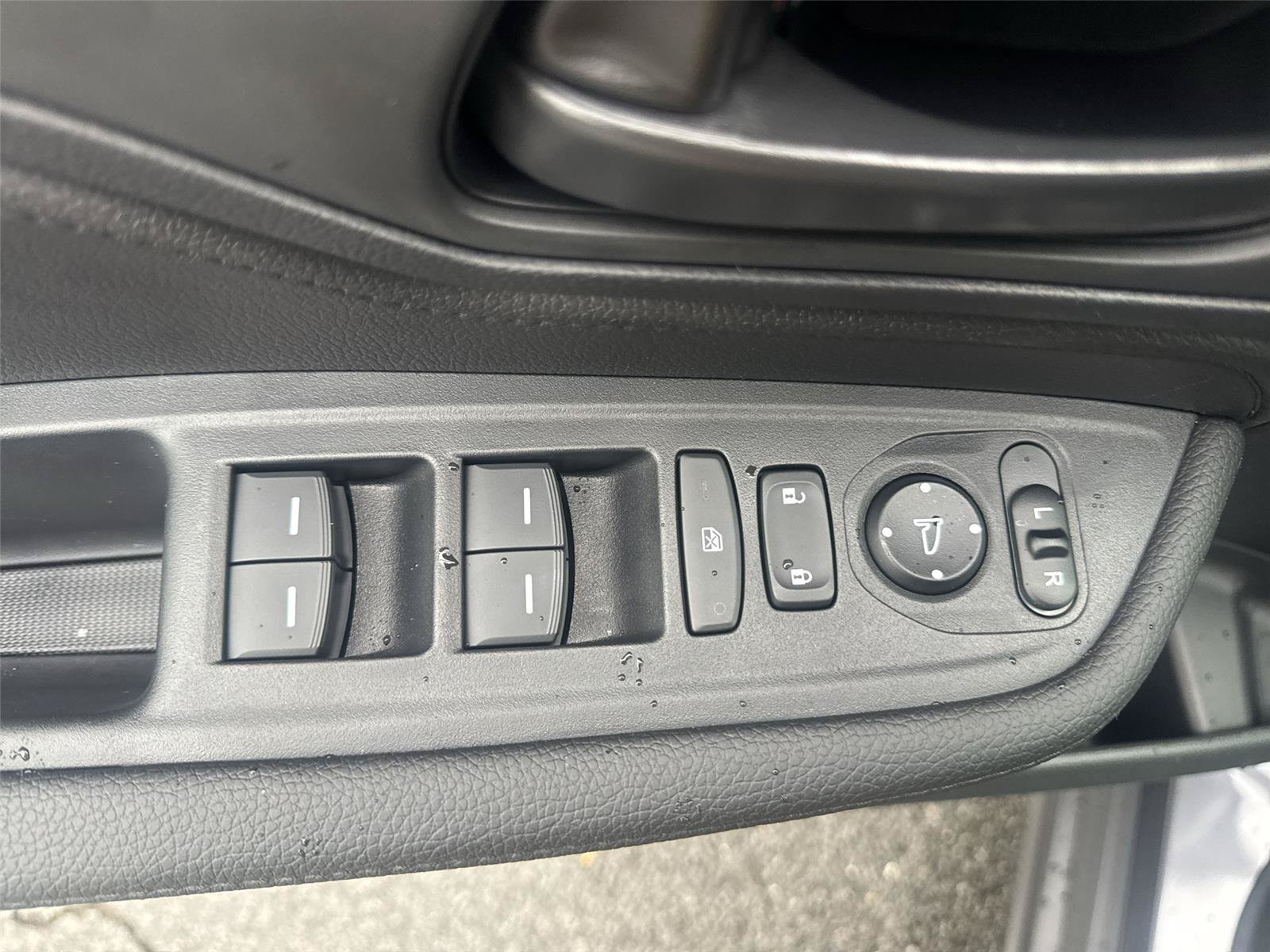New 2027 Honda Odyssey EX-L image 24