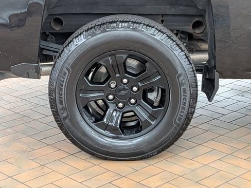 Used 2018 Chevrolet Silverado 1500 LTZ Z71 w/ LTZ Plus Package AWD/4WD image 11
