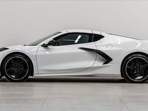 Used 2020 Chevrolet Corvette Stingray Preferred Cpe w/ 2LT Preferred Equipment Group image 12