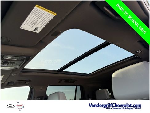 Used 2021 Chevrolet Tahoe LT w/ LT Signature Package AWD/4WD image 25