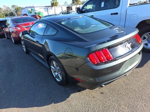 Used 2016 Ford Mustang V6 image 8