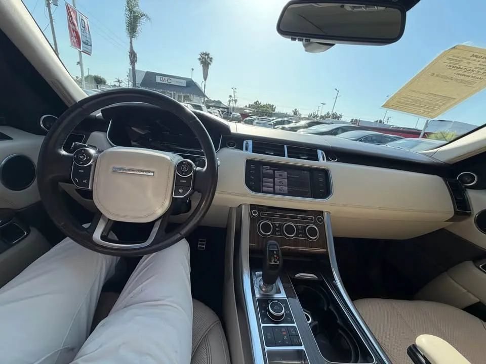 Used 2014 Land Rover Range Rover Sport Autobiography AWD/4WD image 7