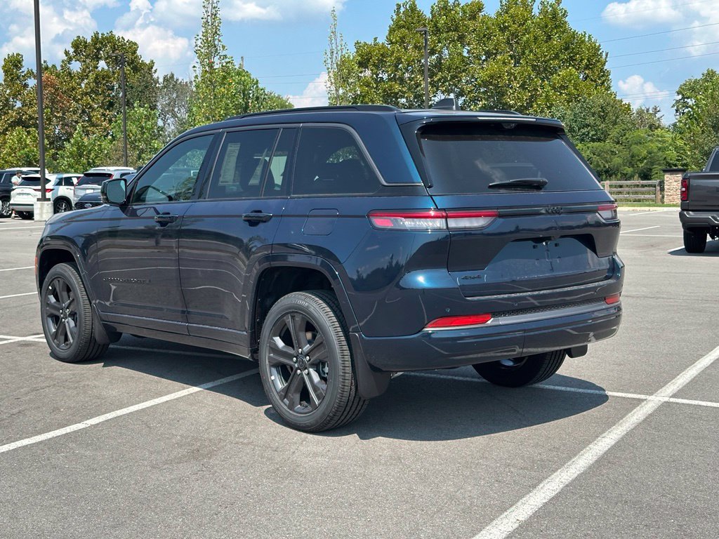 New 2027 Jeep Grand Cherokee Limited AWD/4WD image 5