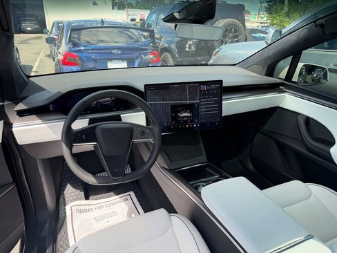 Used 2023 Tesla Model X Plaid AWD/4WD image 7