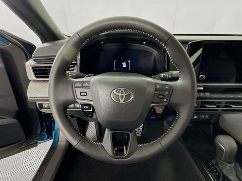 New 2026 Toyota Camry SE AWD/4WD image 11