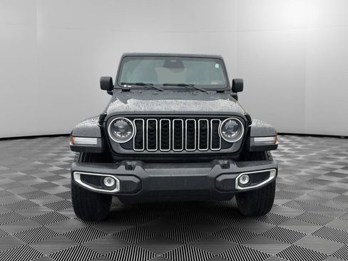 Used 2025 Jeep Wrangler Sahara w/ Safety Group image 6