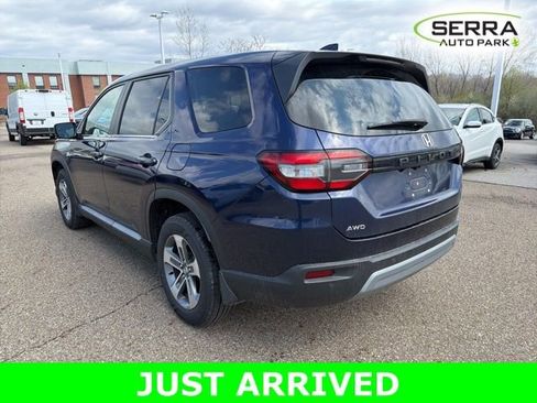 Used 2023 Honda Pilot EX-L image 4