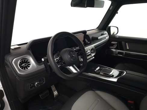 Certified 2025 Mercedes-Benz G 580 w/ EQ Technology image 9