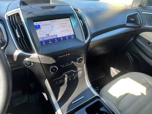 Used 2020 Ford Edge SEL AWD/4WD image 22