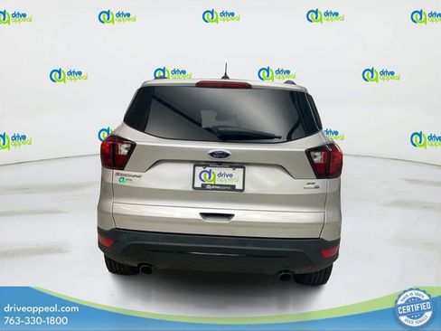 Used 2019 Ford Escape SE image 7