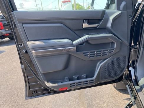 New 2025 Toyota Tacoma TRD Off-Road AWD/4WD image 23