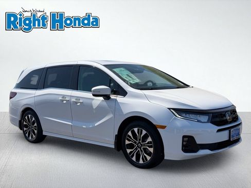 New 2026 Honda Odyssey Elite image 9