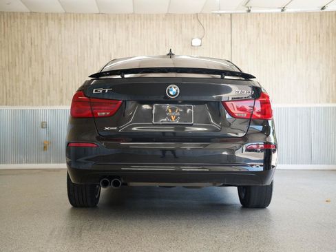 Used 2018 BMW 330i Gran Turismo xDrive AWD/4WD image 8