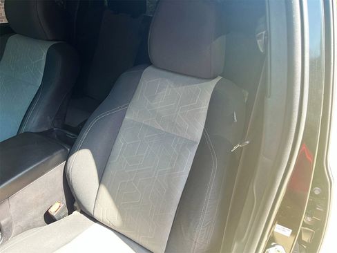 Used 2023 Toyota Tacoma TRD Sport image 18