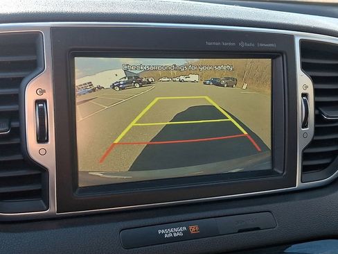 Used 2017 Kia Sportage SX image 18