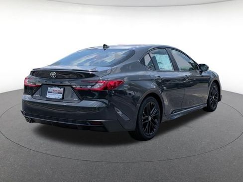 New 2026 Toyota Camry SE FWD image 6