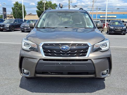 Used 2017 Subaru Forester 2.0XT Touring AWD/4WD image 2