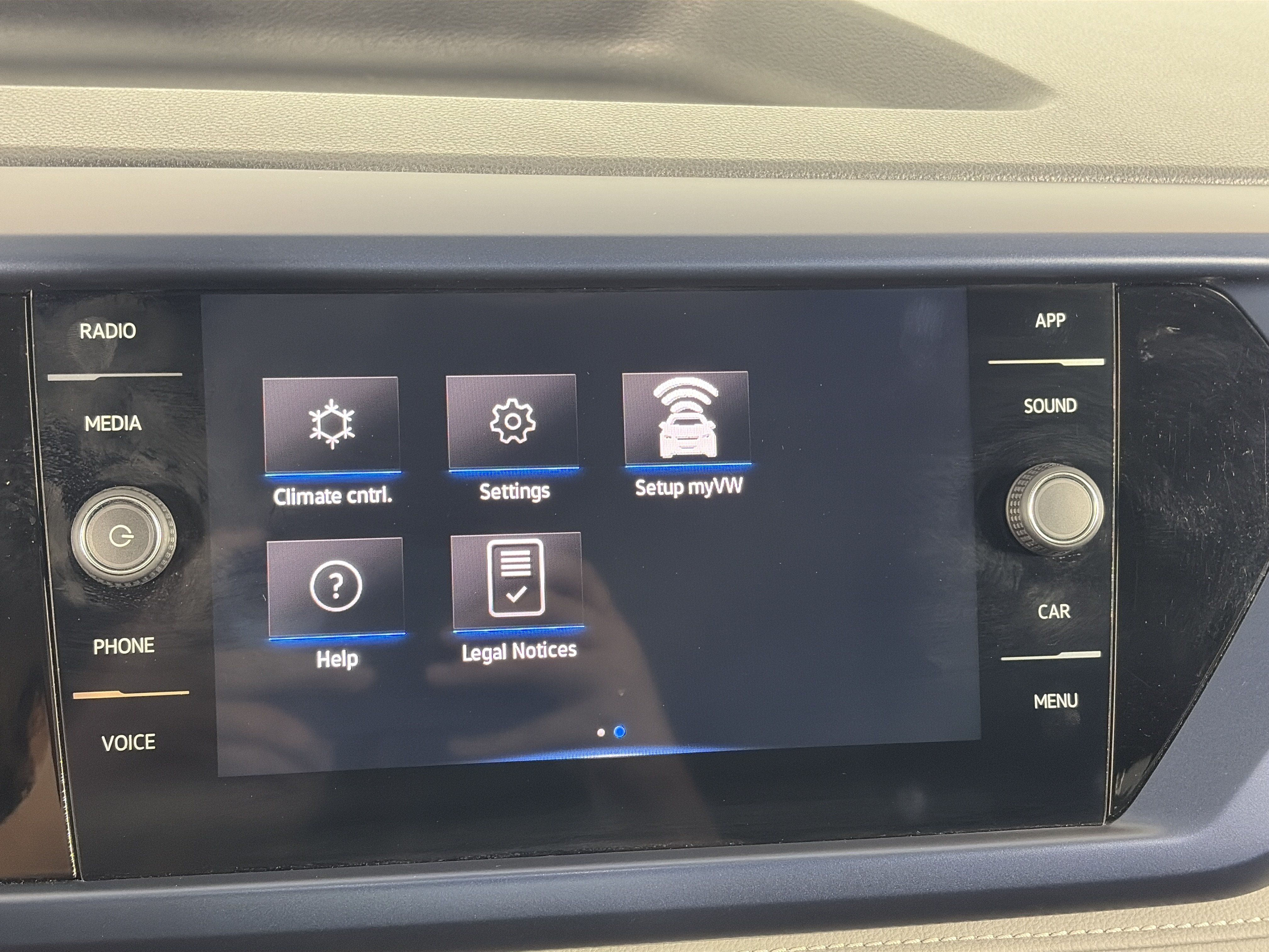 Used 2024 Volkswagen Taos SE FWD image 19