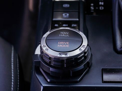 Certified 2024 Toyota Tacoma TRD Sport AWD/4WD image 39