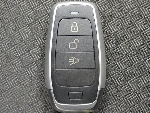 Used 2023 Buick Encore GX Preferred w/ Cold Weather Comfort Package FWD image 32