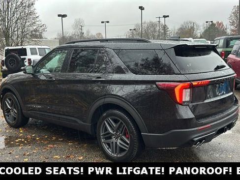 New 2026 Ford Explorer ST w/ Sun And Sound Package image 4