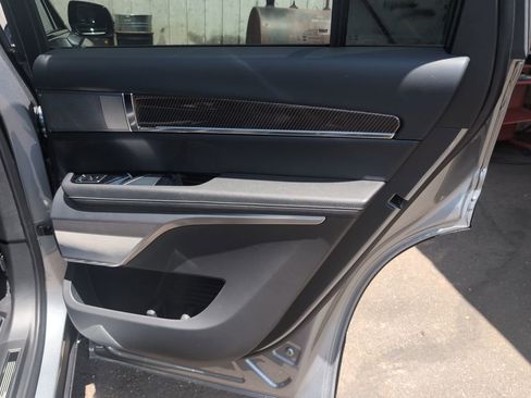 New 2026 Cadillac Vistiq Sport image 16