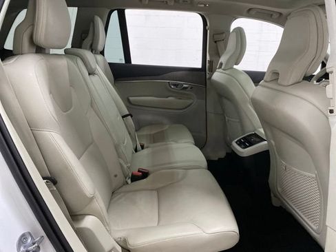 Used 2024 Volvo XC90 B6 Core AWD/4WD image 26