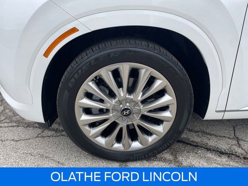 Used 2020 Hyundai Palisade Limited image 32