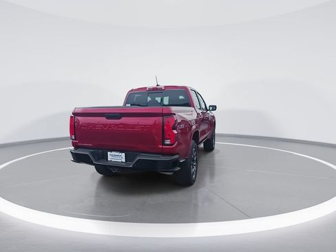 Used 2024 Chevrolet Colorado Z71 w/ Z71 Convenience Package 2 AWD/4WD image 8