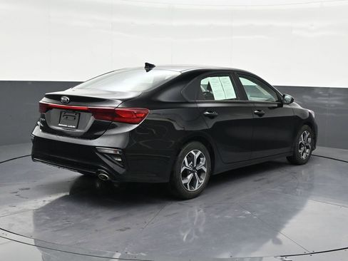 Used 2021 Kia Forte LXS image 5