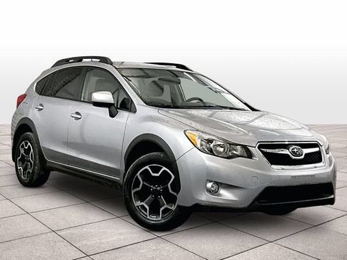 Used 2014 Subaru Crosstrek 2.0i Premium AWD/4WD image 3