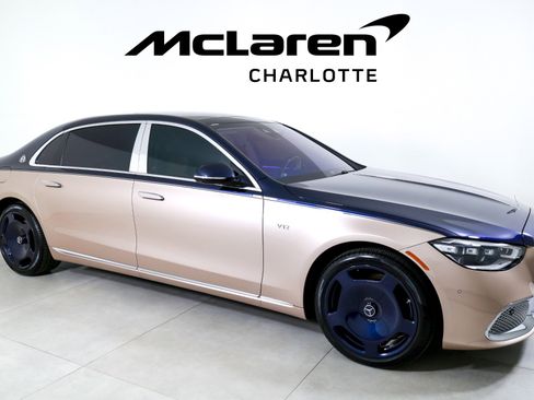 Used 2023 Mercedes-Benz Maybach S 680 4MATIC w/ Manufaktur Leather Package image 2