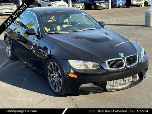 Used 2011 BMW M3 Convertible image 1