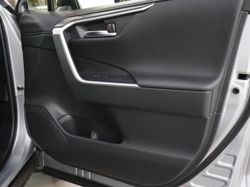 Used 2021 Toyota RAV4 Limited w/ Limited Grade Weather Package AWD/4WD image 9