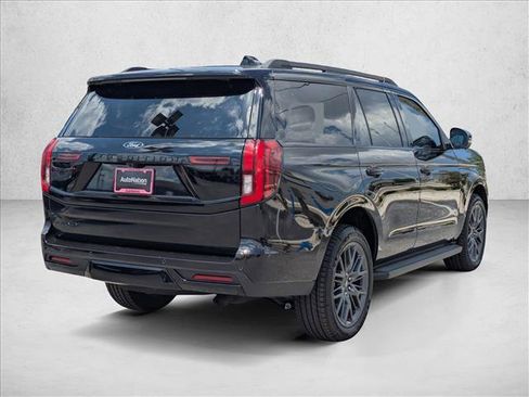 New 2026 Ford Expedition Platinum AWD/4WD image 2