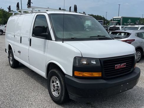 Used 2023 GMC Savana 2500 w/ Driver Convenience Package RWD image 10