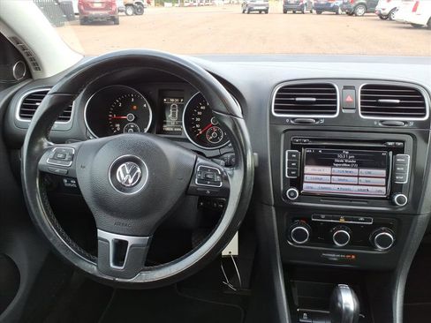 Used 2011 Volkswagen Golf TDI image 14