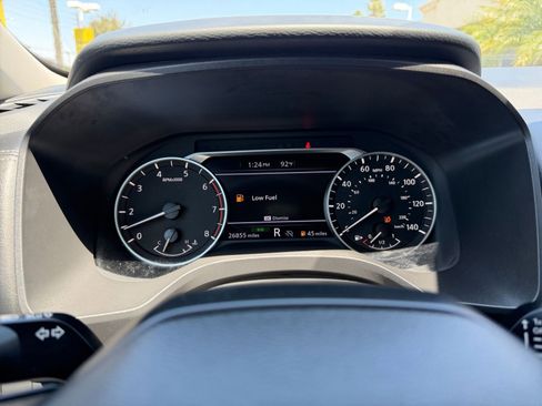 Used 2025 Nissan Rogue SV FWD image 42