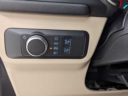 Certified 2022 Ford Escape SE AWD/4WD image 21