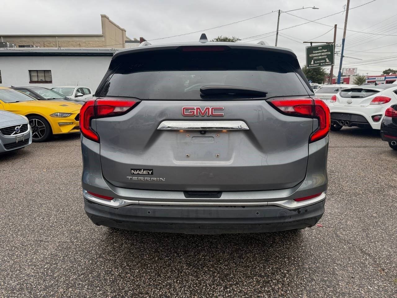 Used 2020 GMC Terrain SLT w/ Preferred Package FWD image 6