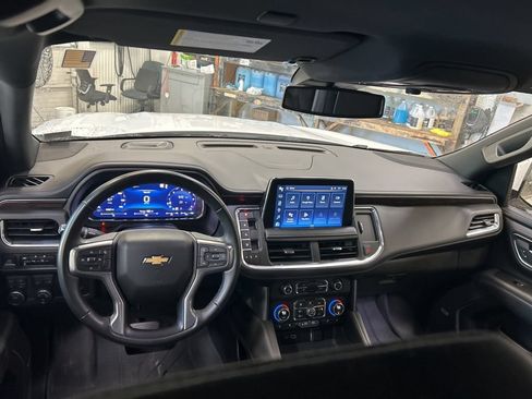 Used 2023 Chevrolet Tahoe LT AWD/4WD image 13